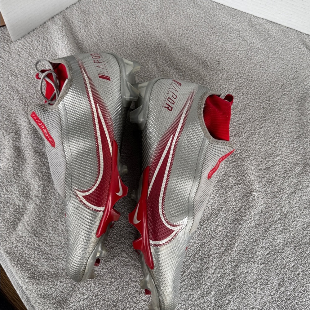 Nike Vapor 360PRO football cleats men size 12 Silver and Red Athletic Shoes - Picture 7 of 13